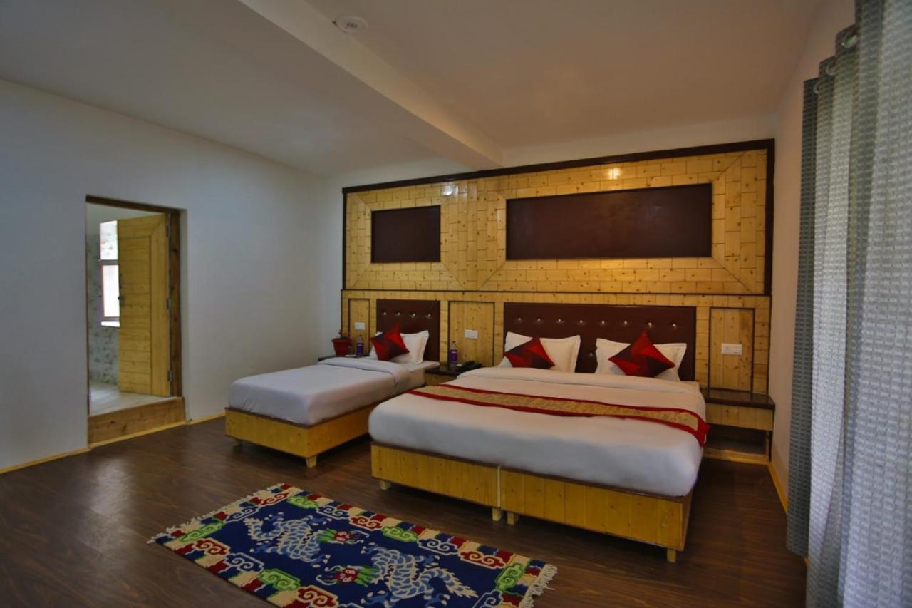 Hotel Nubra Residency Charāsa Exteriér fotografie