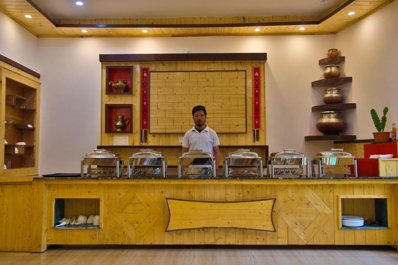 Hotel Nubra Residency Charāsa Exteriér fotografie